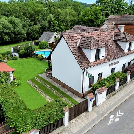 Penzion Beako Na "Pinglu" Votice Zewnętrze zdjęcie