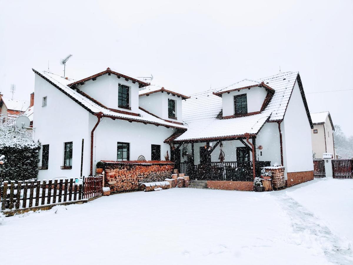 Penzion Beako Na "Pinglu" Votice Zewnętrze zdjęcie